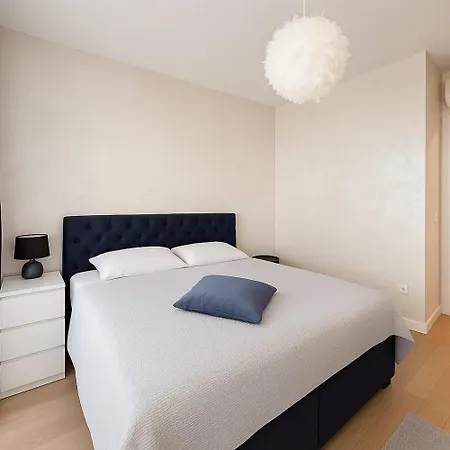 Hotel Waterfront Nomad Luxury