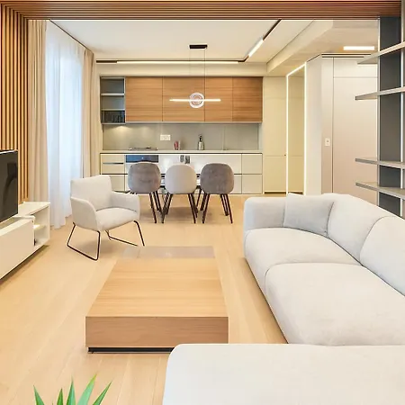 Hotel Waterfront Nomad Luxury