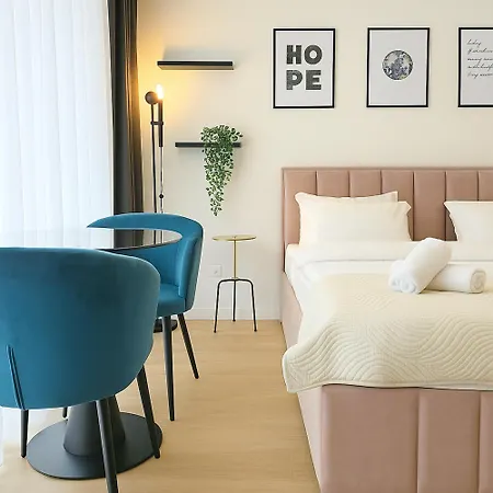 Waterfront Nomad Luxury Hotel Belgrade